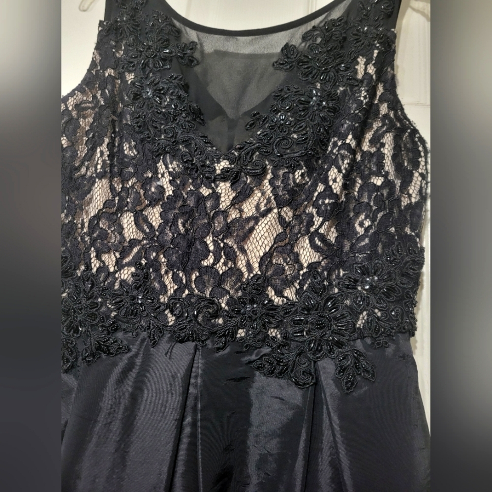Black High Low Beaded Lace Size 12 Gown